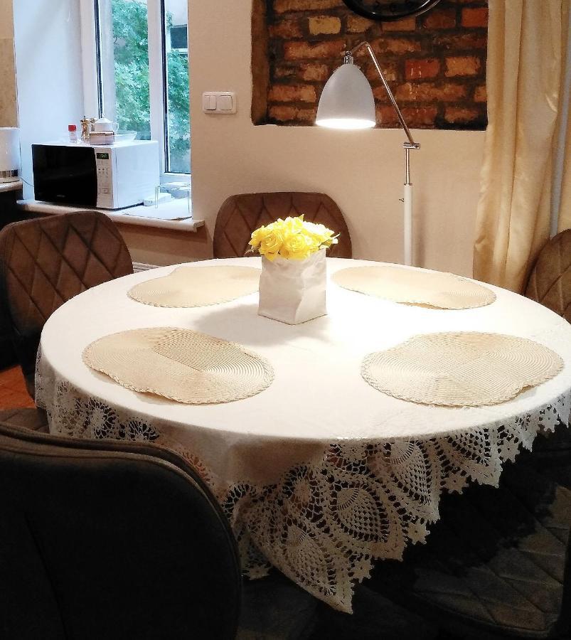 Baltic Amber In Diplomatic District & Free Parking Apartment Riga Bagian luar foto
